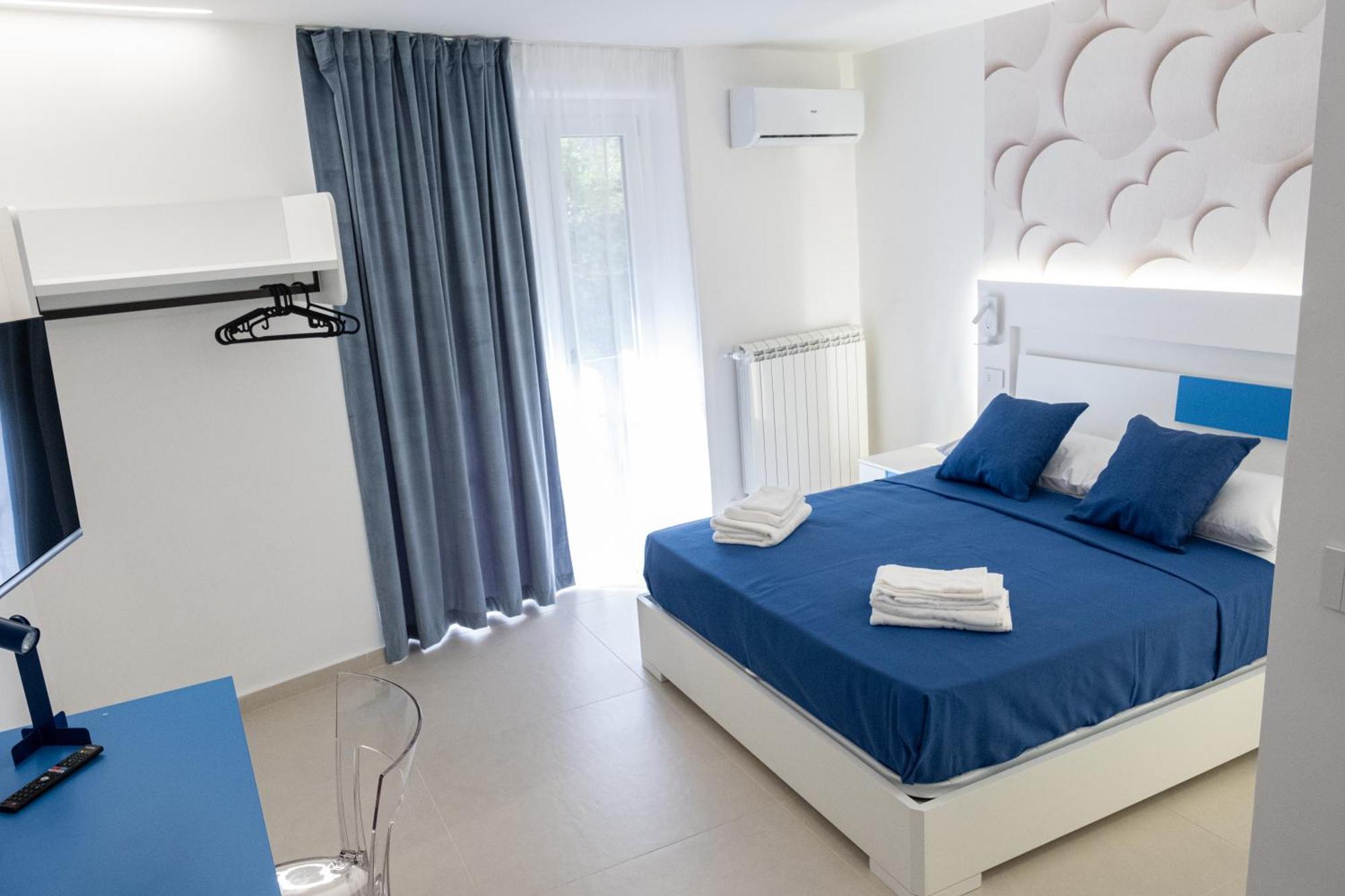 La Chicca Apartments Castellammare Di Stabia Eksteriør bilde